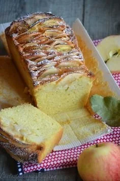 Recette de cake aux pommes et vanille sur le blog C'est Nathalie qui cuisine