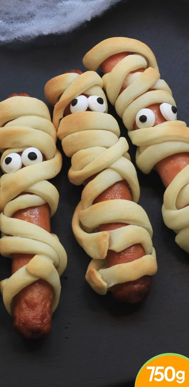 Recette de saucisses momie pour Halloween sur 750g.com