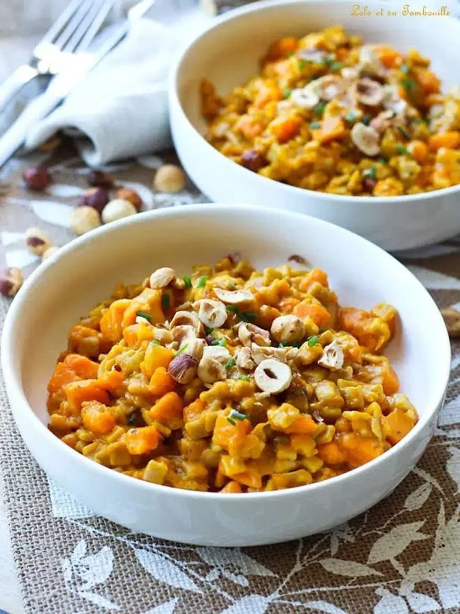 Risotto de crozets au potimarron et comté, plat savoureux et réconfortant.