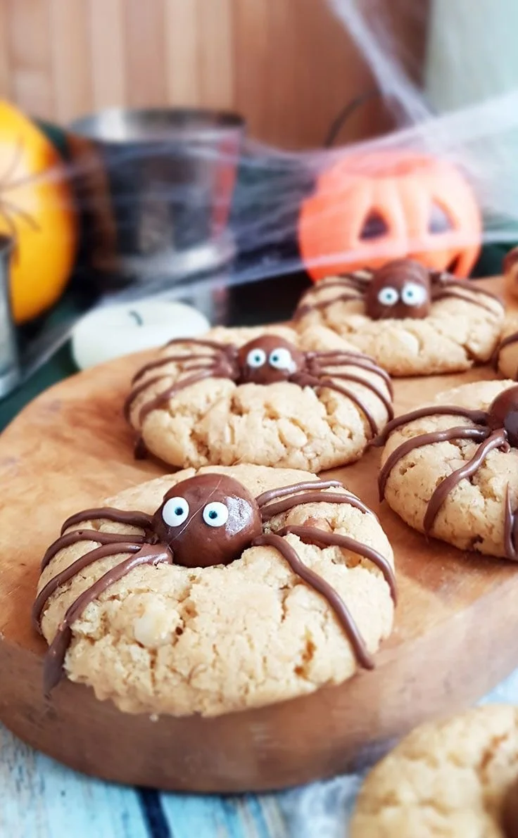 Spider Cookies décorés pour Halloween, recette sucrée pour goûter