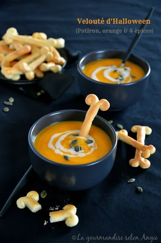 Velouté de potiron aux épices pour un Halloween vegan et gourmand.